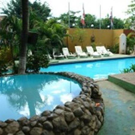 Hotel El Milagro Tamarindo Exterior foto